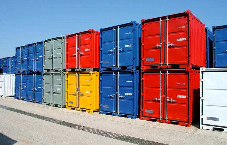 Standard 8' container