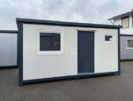 Container 5x2,40m + sanitær